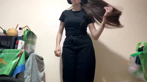 Nika  online show from December 15, 10:48 pm