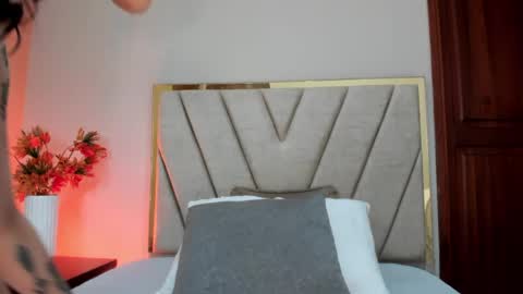 Anna Denver online show from April 10, 6:30 am