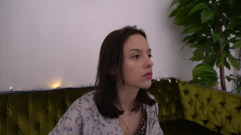 Anna online show from January 13, 9:31 pm