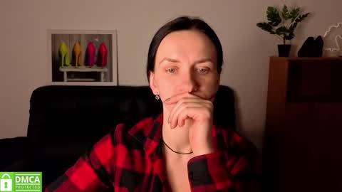 Anna online show from March 9, 12:30 pm