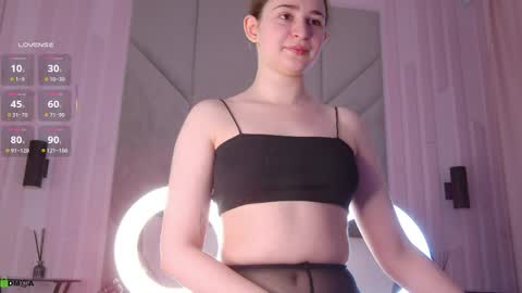 annanoir online show from March 31, 1:49 am