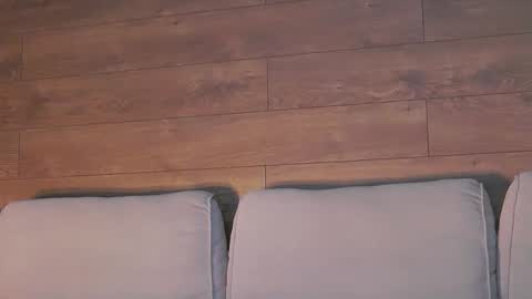 annasplash online show from January 6, 6:28 am