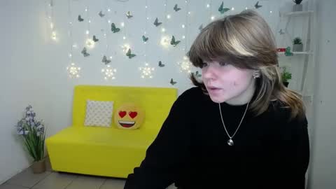 Anna online show from February 18, 8:13 am