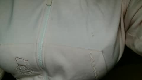 Bella online show from March 25, 5:27 pm