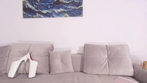 annemona online show from October 2, 10:09 am