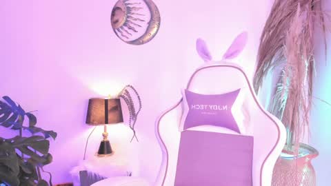 Angel online show from December 15, 4:37 pm