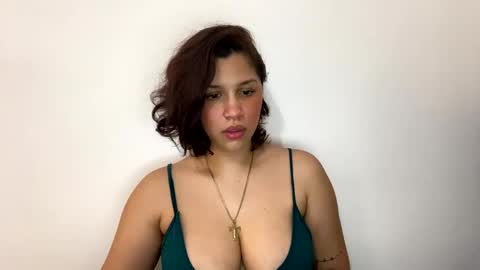 Annie  online show from December 5, 7:17 pm