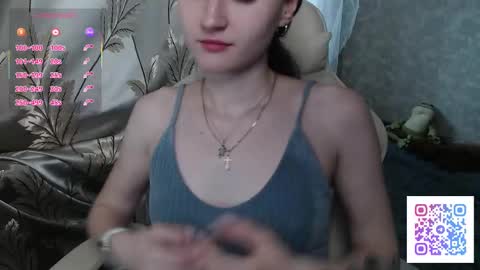annieee_smith online show from March 29, 9:52 am