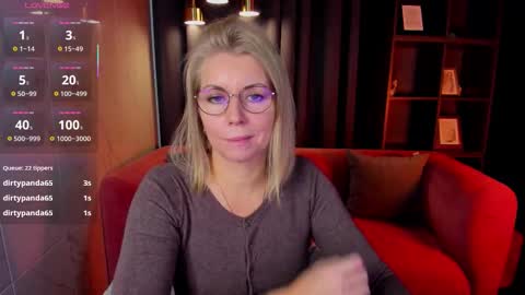 Annie online show from September 26, 6:22 am