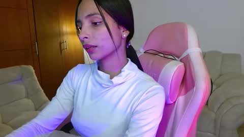 AnnaS online show from March 26, 3:41 am