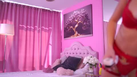 Ann  online show from April 8, 8:49 am