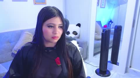 ANNY LOUIS online show from November 9, 9:55 pm