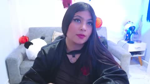 ANNY LOUIS online show from October 30, 7:59 pm