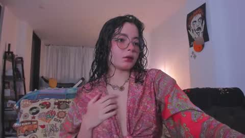 Antonia online show from March 24, 3:45 am