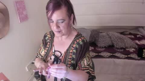 antoniasalas online show from April 12, 3:42 am