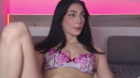 anyalobb online show from April 3, 6:44 am