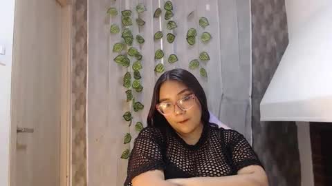 anyeladondecm101 online show from April 18, 7:29 pm