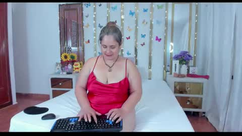 Anyela  online show from November 8, 3:11 am