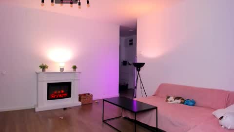 Anysa Smith online show from February 21, 10:10 pm