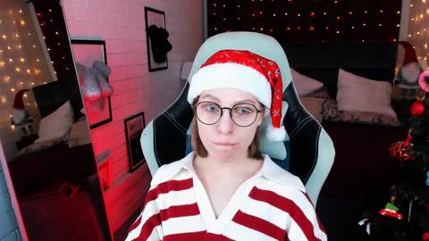 APHEX QUEEN online show from December 17, 1:27 pm