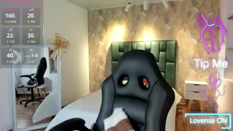  April  online show from December 2, 1:13 pm