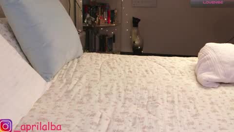 Snapshot of aprilinalba chatting on September 18, 12:42 am ALEKSANDRA POLYAKOVA online show from September 18, 12:42 am