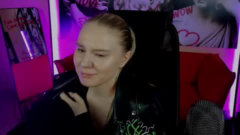 April. All year round.  online show from October 11, 2:38 am