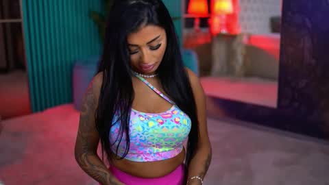 arabellaposh online show from November 7, 6:08 am