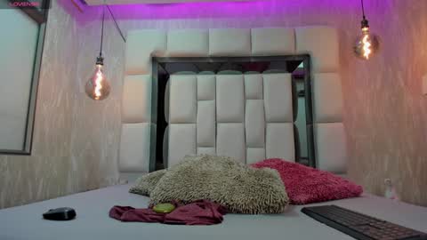 arantza_torner online show from January 24, 5:53 pm