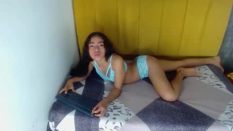 arelysalvarezcm online show from September 29, 12:54 pm
