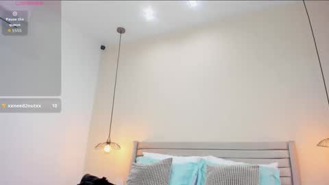  Ara  online show from December 3, 12:40 pm