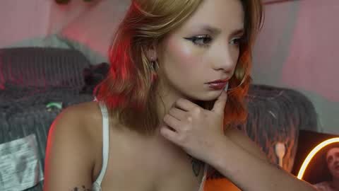 ari online show from September 29, 3:33 am