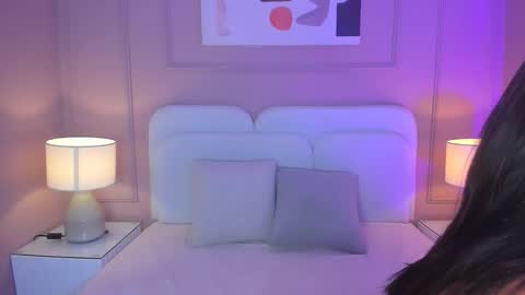 Aria  online show from October 31, 3:08 am