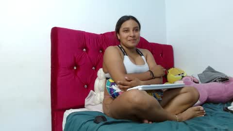 Ariana online show from April 10, 2:28 am