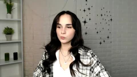 ariana_ross7 online show from May 6, 7:07 pm