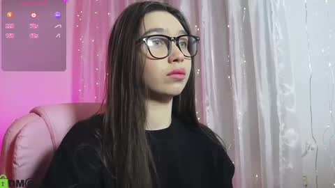 arianahot777 online show from February 5, 9:29 pm