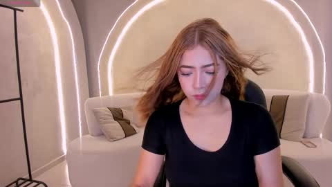 Your Girl  online show from April 17, 2:57 am