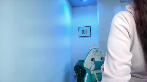 arianna_sweeet online show from November 18, 3:18 am