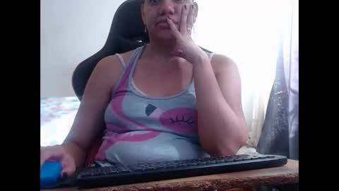 ariannaloovel online show from September 25, 7:23 pm