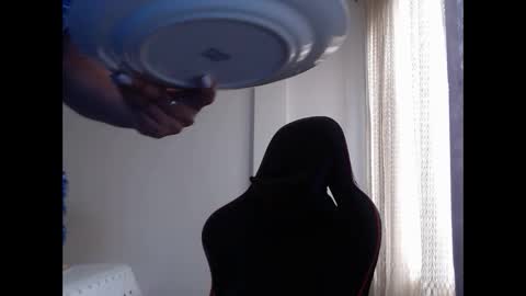 ariannaloovel online show from January 30, 6:21 pm