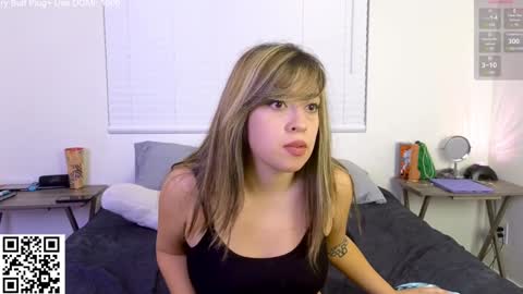 Snapshot of ariannapena chatting on January 13, 3:45 am Arianna Pea online show from January 13, 3:45 am