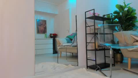 Arianna online show from April 3, 5:38 am