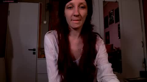 aribluush online show from March 16, 10:24 pm