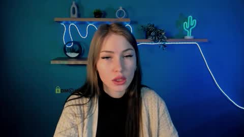 ariel_shadow online show from November 28, 12:08 pm