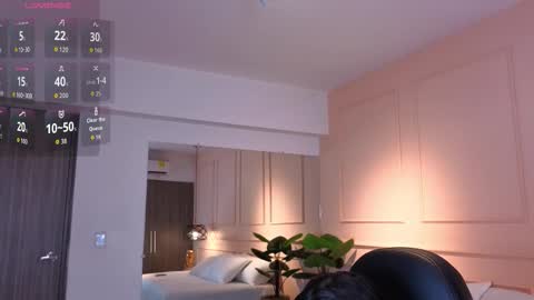 arielblossom____ online show from February 27, 12:05 pm