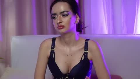  Ariella  online show from March 2, 5:30 am