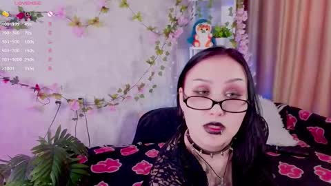 Dee online show from March 16, 5:44 am