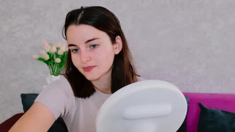 arielstonks_lovee online show from September 18, 5:06 am