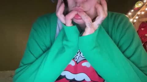 ariel  colin when hes here online show from February 25, 4:11 am