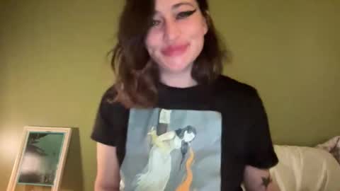 ariel  colin when hes here online show from April 2, 3:59 am